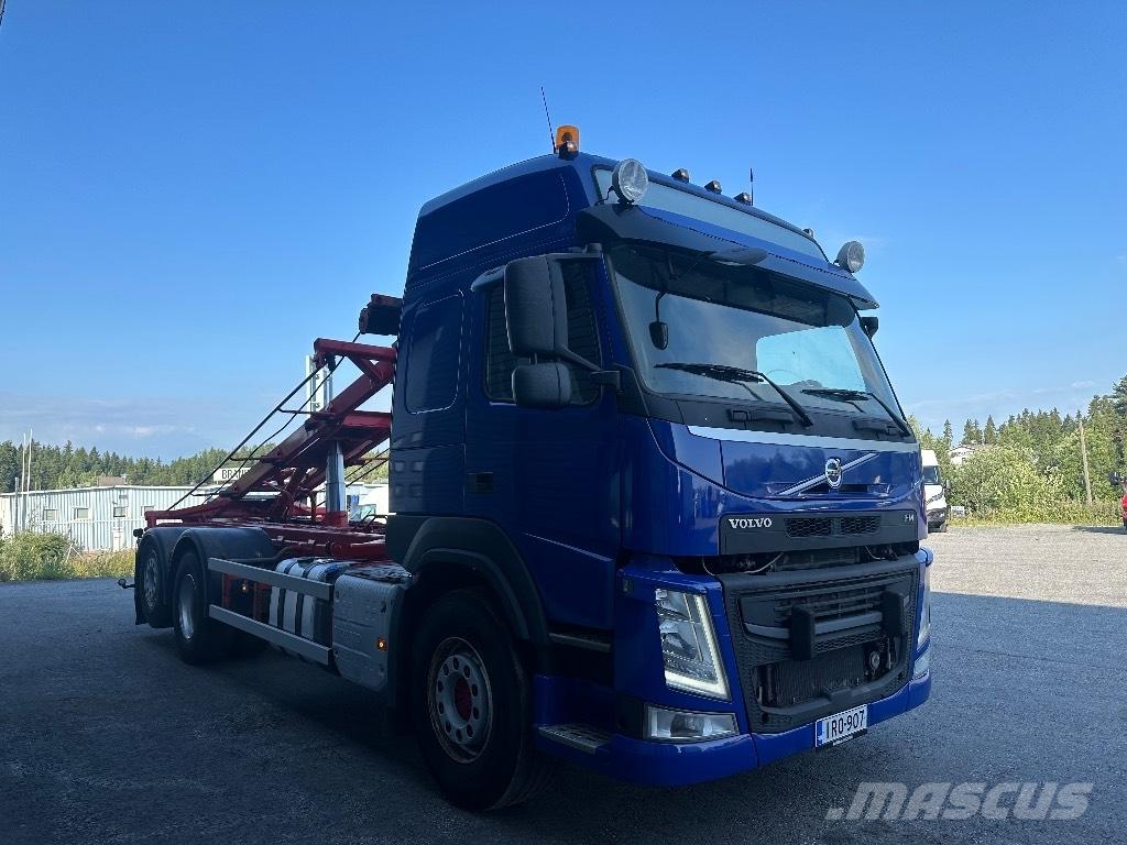Volvo FM 500 6x2 Camiões caixa desmontável com elevador de cabo