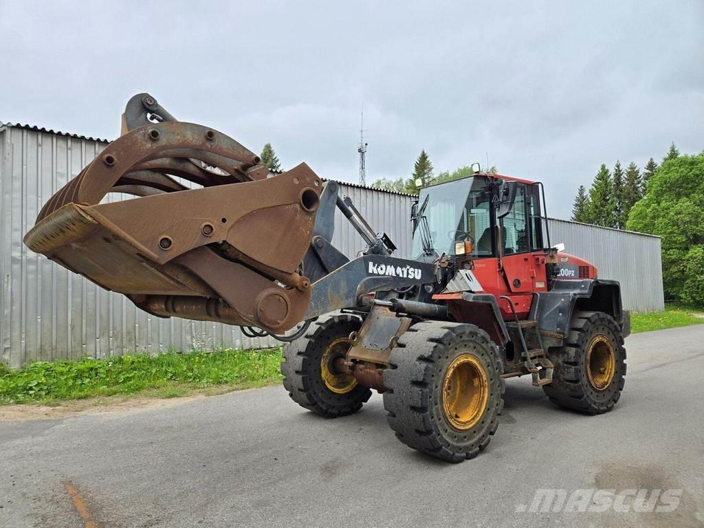 Komatsu WA200PZ-6 Carregadeiras de rodas