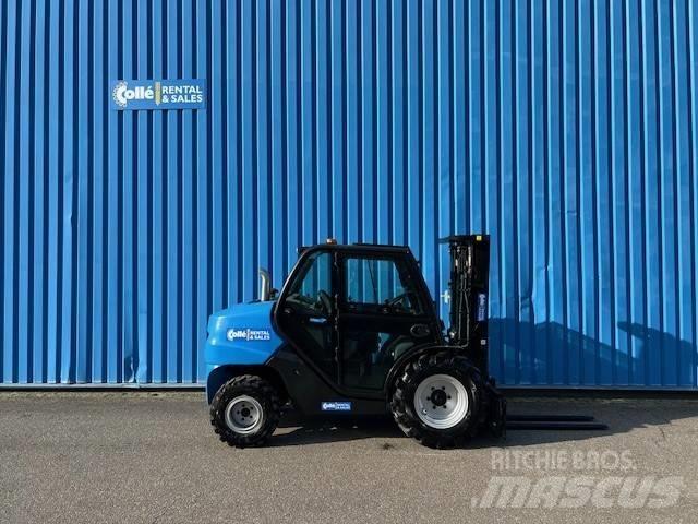 Manitou MC25-4 Manipulador telescópico