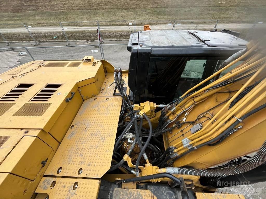 CAT 330 Escavadeiras de esteiras