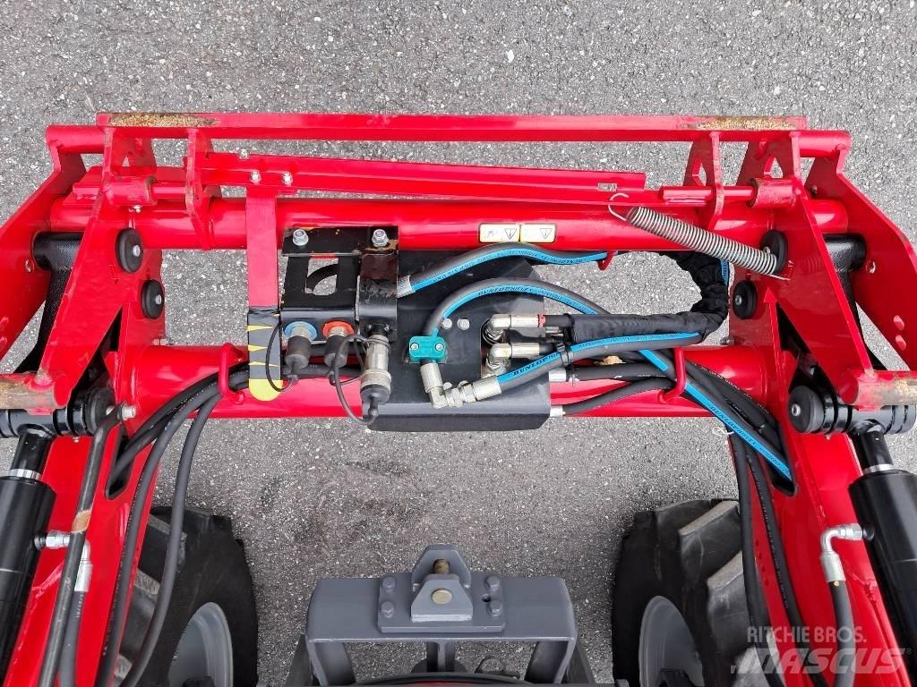 Massey Ferguson 4707 Tratores Agrícolas usados