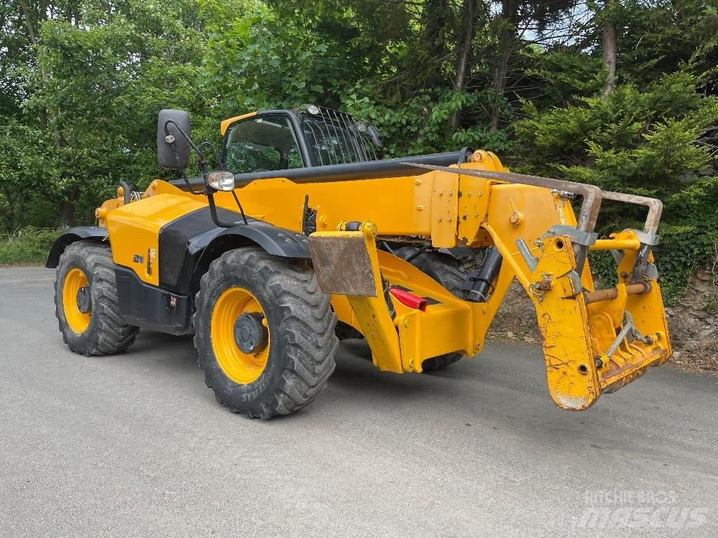 JCB 540-140 Manipulador telescópico