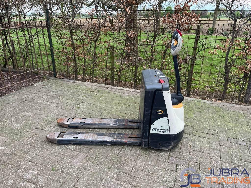 Crown Wp3015 Porta palettes