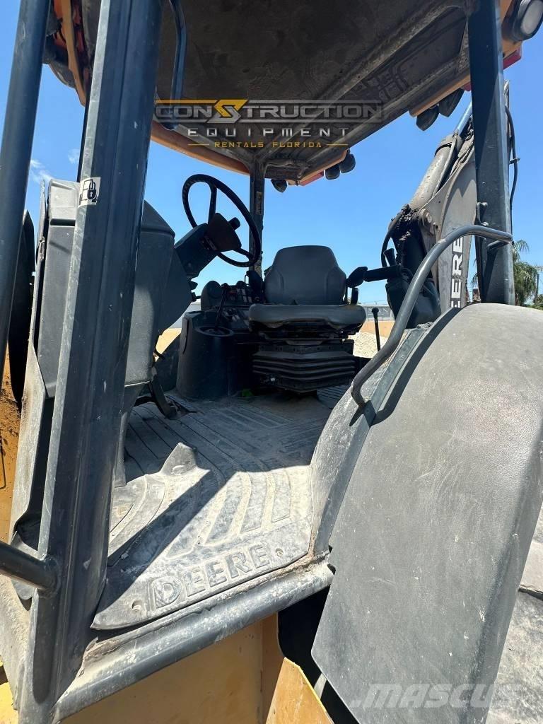 DEERE 410J Retroescavadeiras
