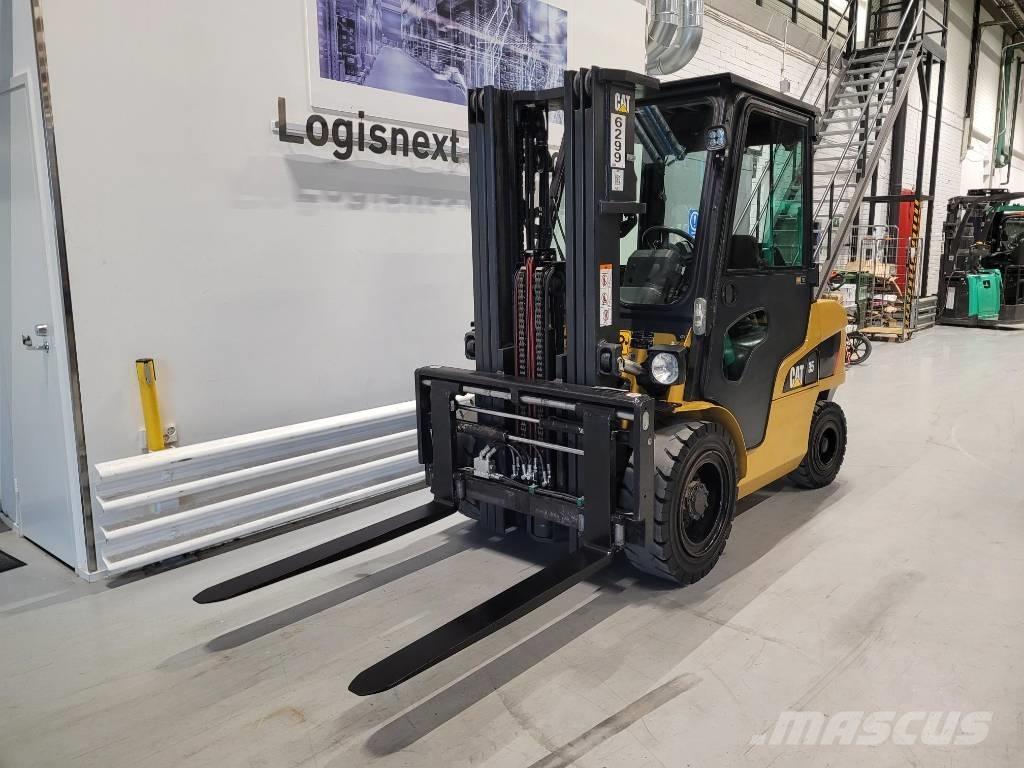 CAT DP 35 N Empilhadores Diesel
