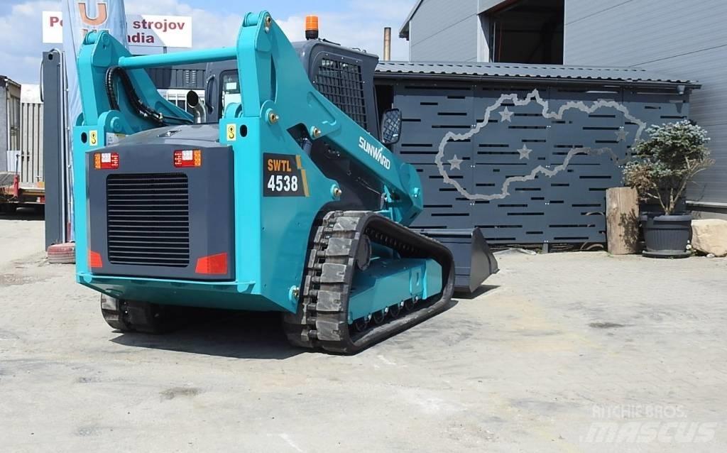 Sunward SWTL4538 Minicarregadeiras