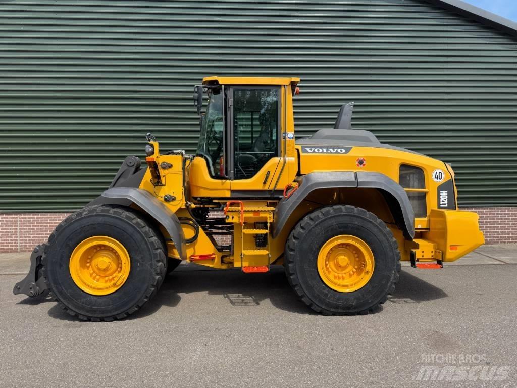 Volvo L 120 H Carregadeiras de rodas