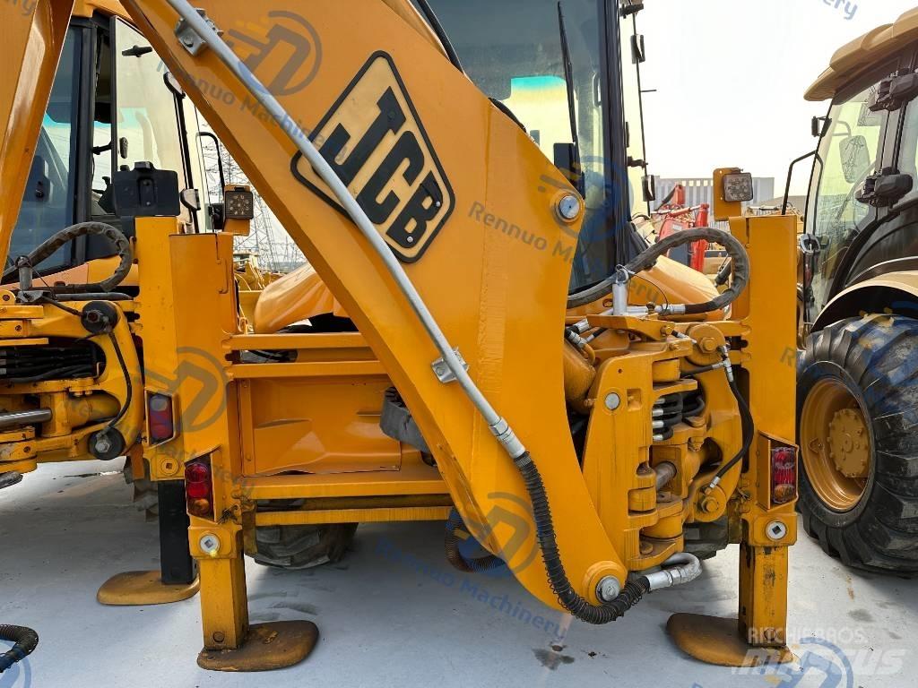 JCB 4 CX Retroescavadeiras