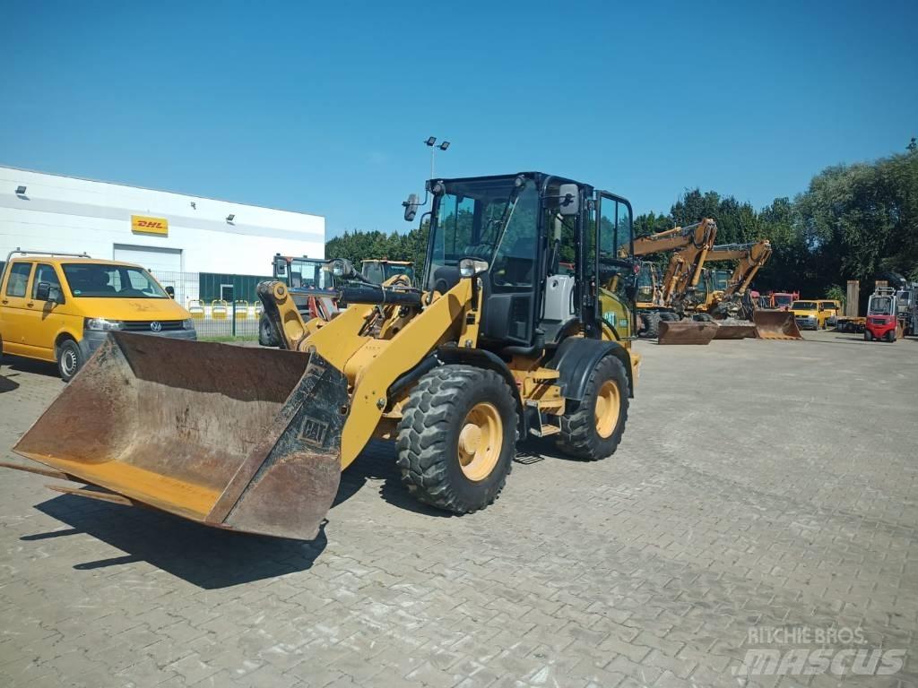 CAT 908 M Carregadeiras de rodas