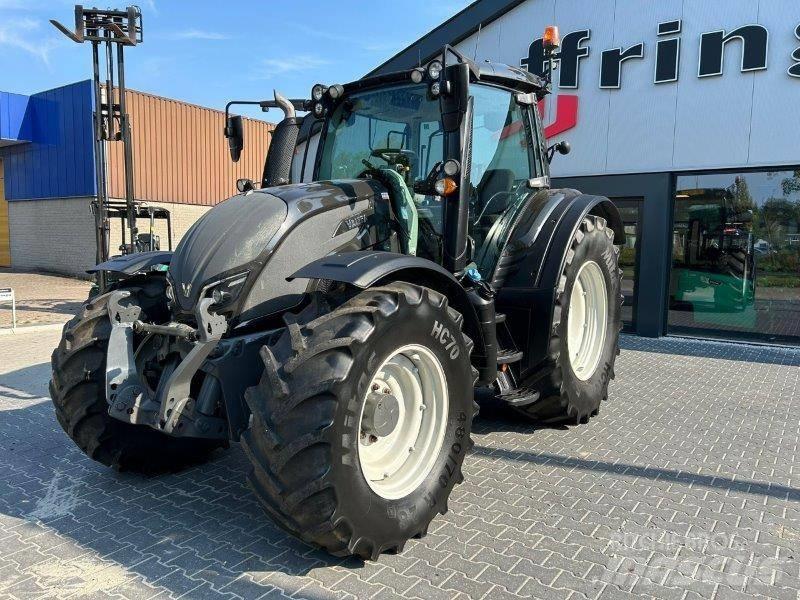 Valtra N 154 A Tratores Agrícolas usados