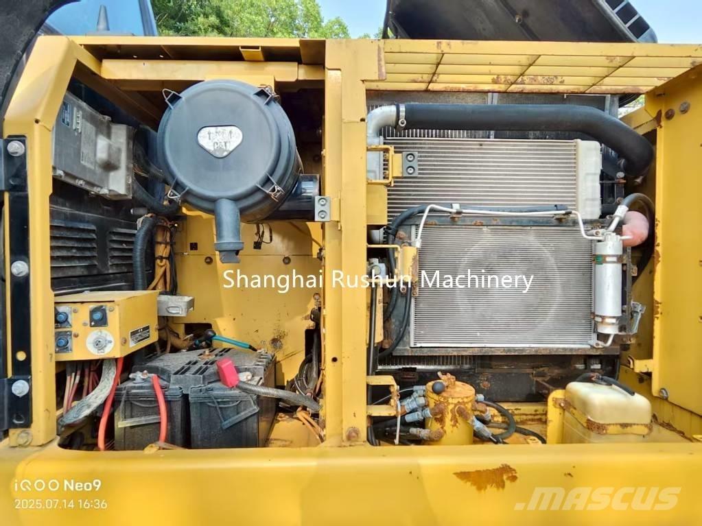 CAT 320 D Escavadeiras de esteiras