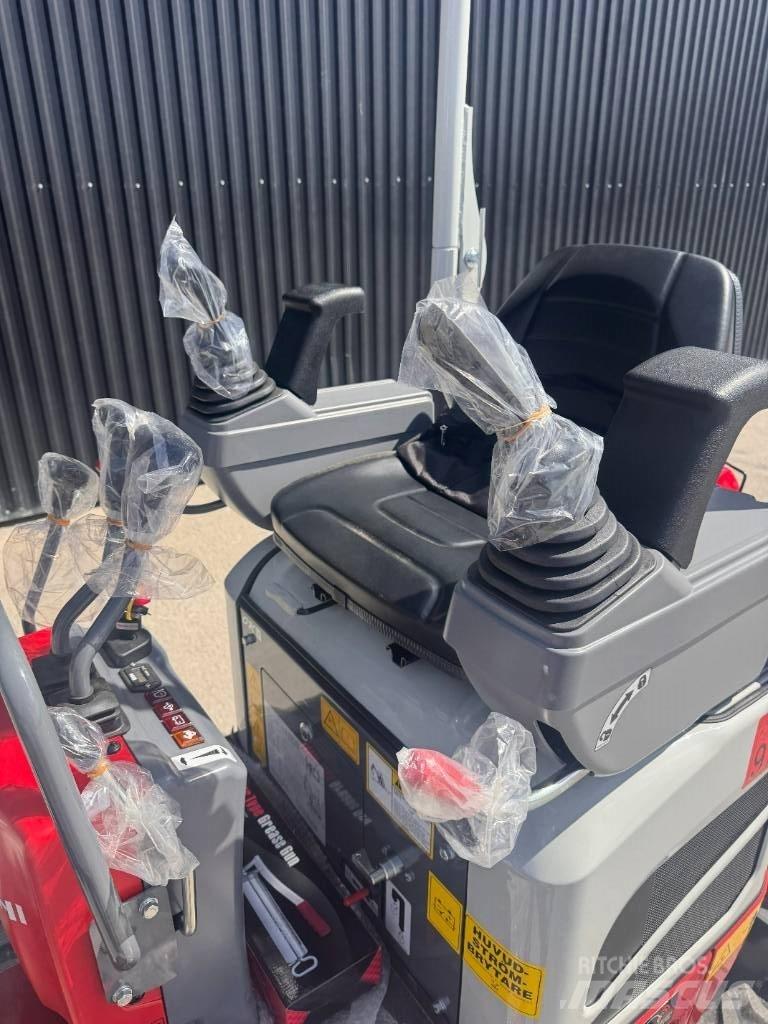 Takeuchi TB 210 R Miniescavadeiras