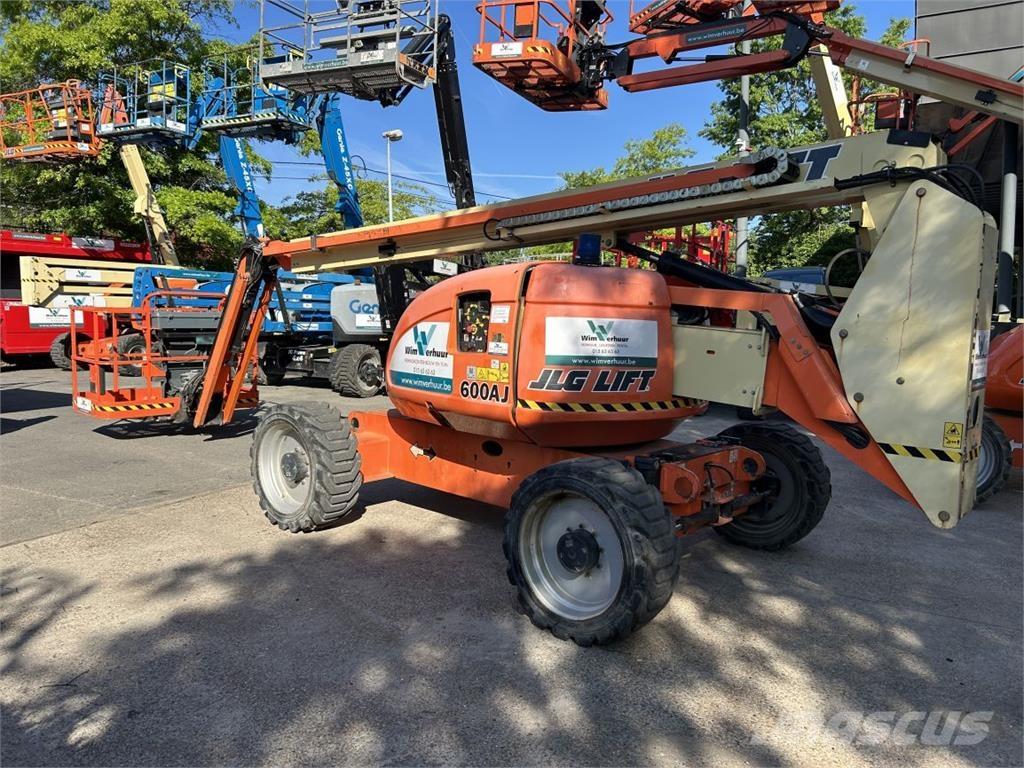JLG 600 AJ (3218) Elevadores braços articulados