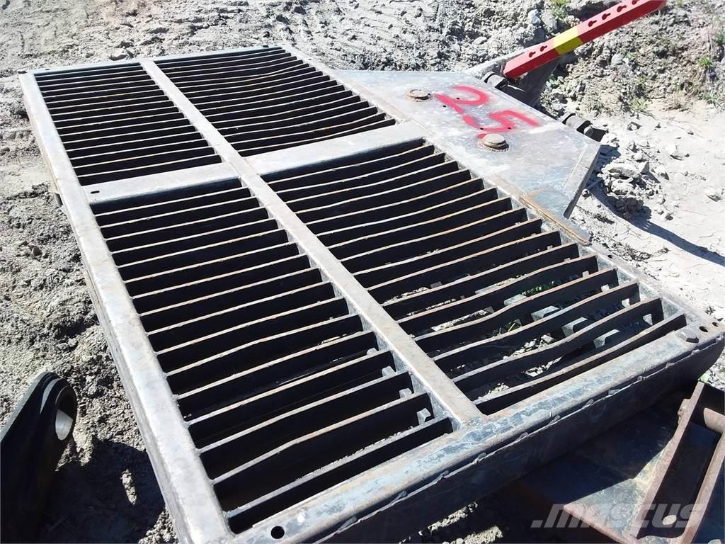 Valmet 840.3 Outros componentes