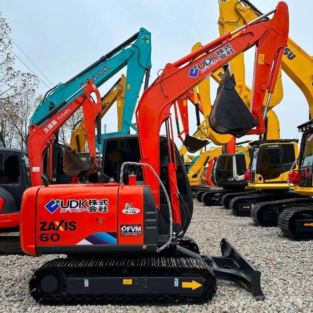 Hitachi ZX60 Miniescavadeiras