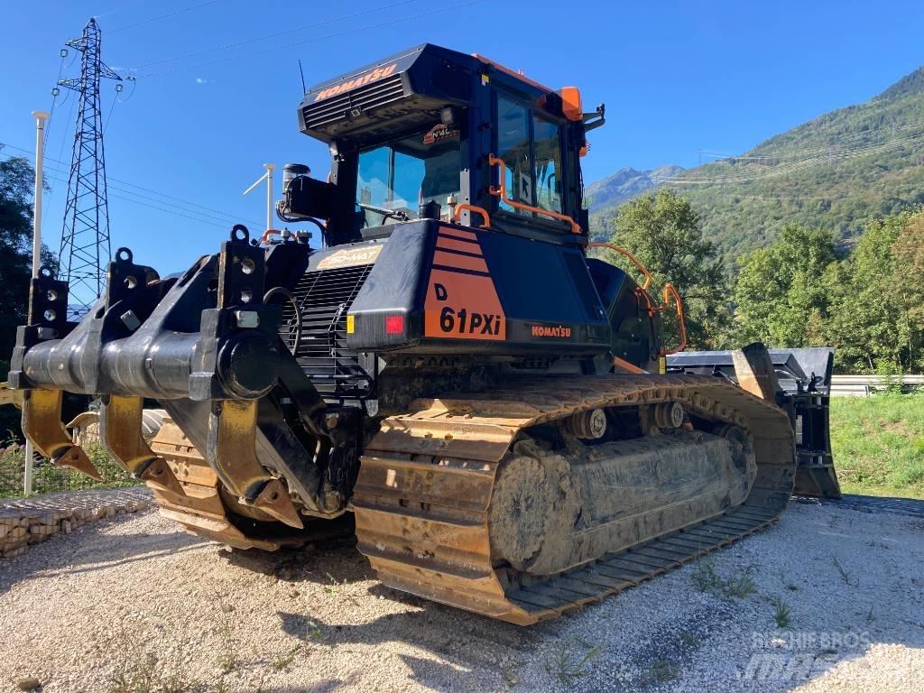 Komatsu D61PXI-24E0 Dozers - Tratores rastos
