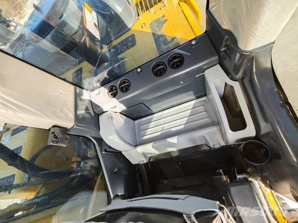 Komatsu PC 240-8 Escavadeiras de esteiras