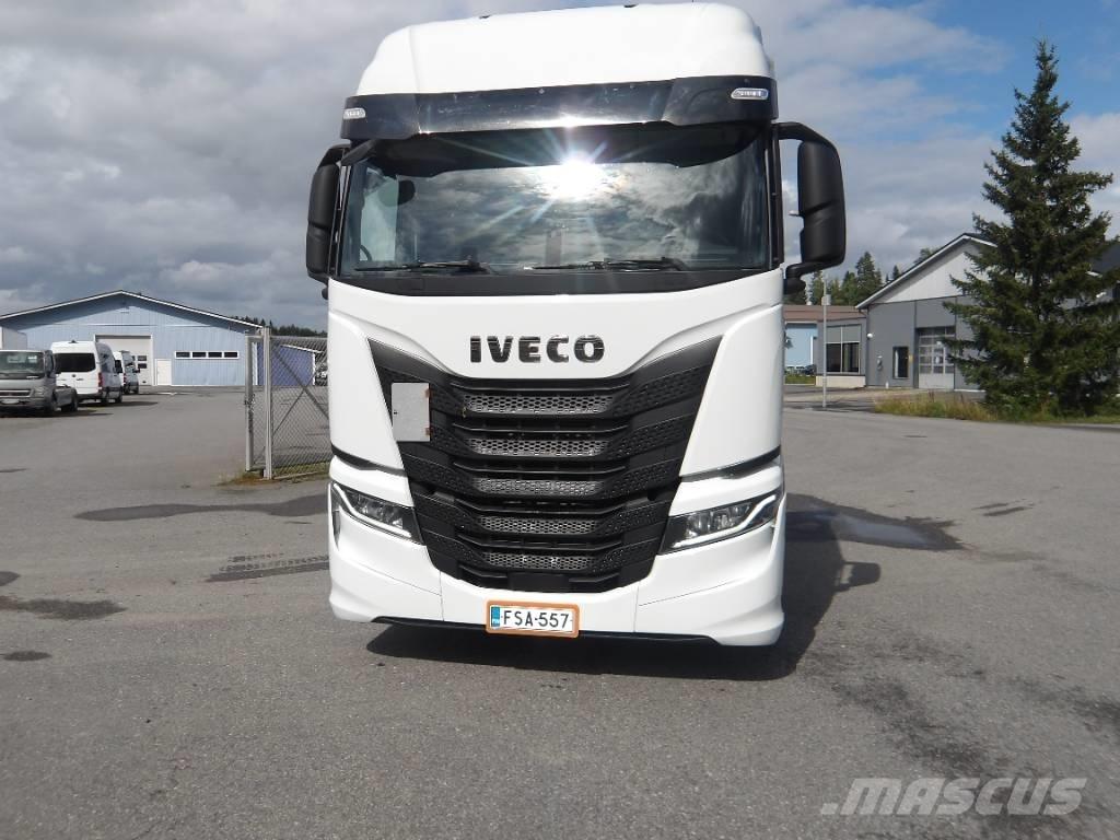 Iveco AS 440 ST Cavalos Mecânicos