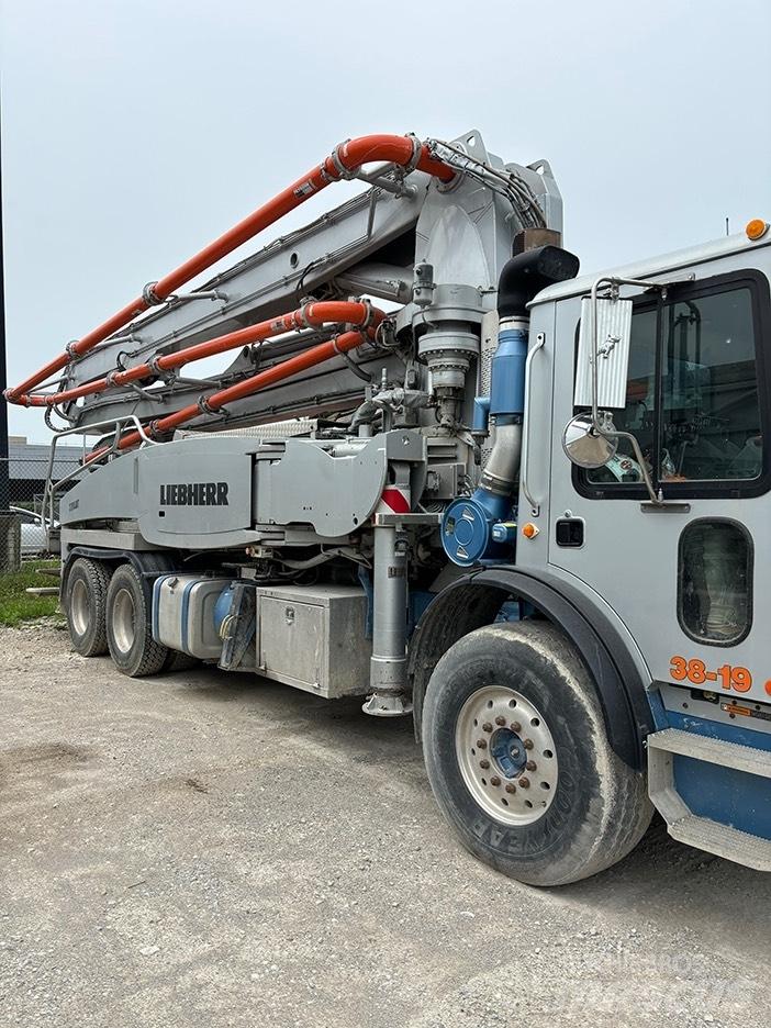 Liebherr 37Z4XXT Bombas de betonagem
