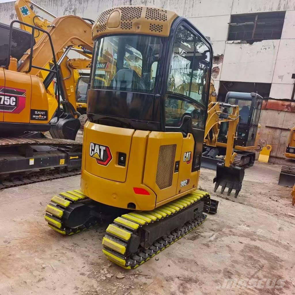 CAT 302 CR Escavadoras Midi 7t - 12t