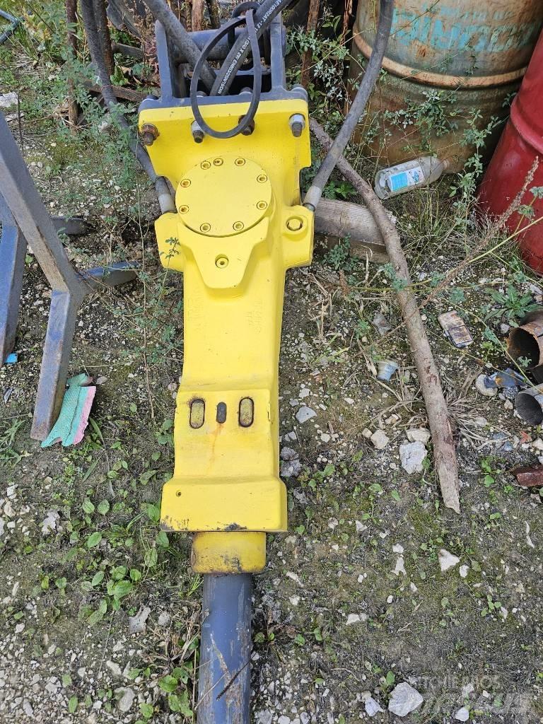 Atlas Copco SB 302 Martelos de quebragem