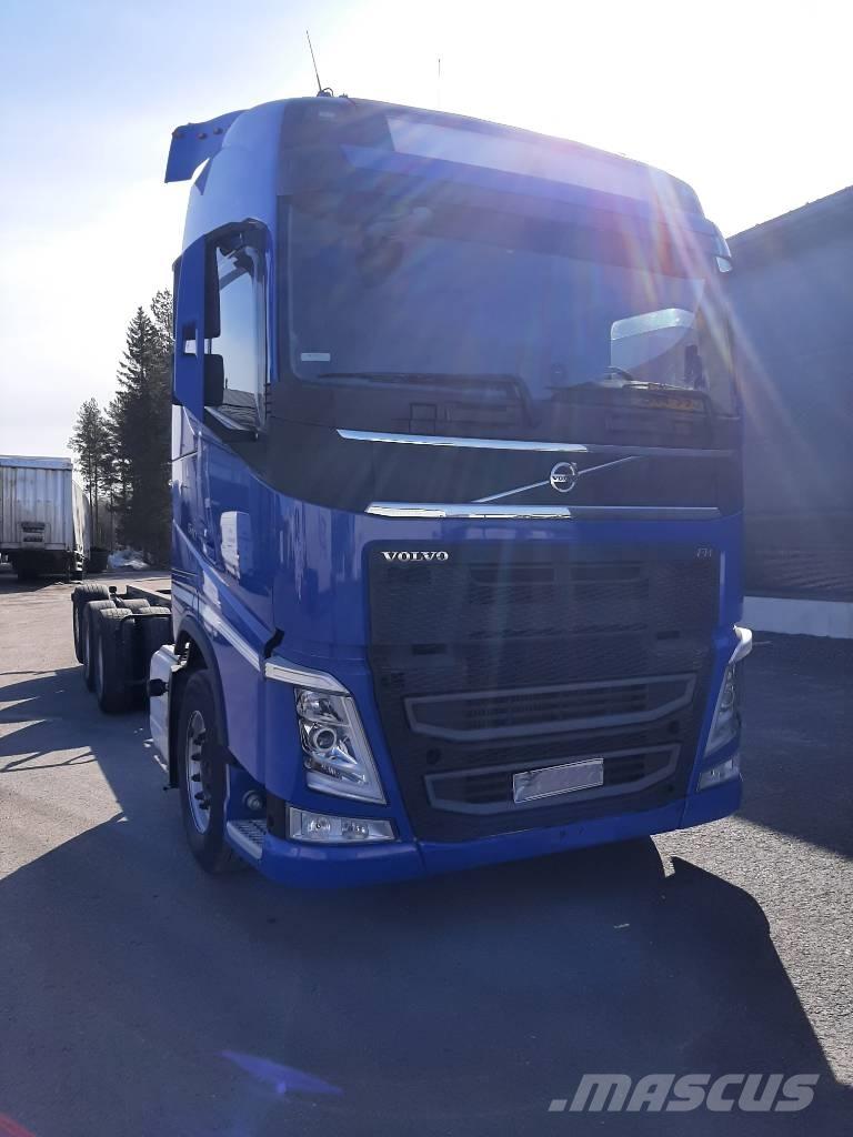 Volvo FH 13 Camiões de chassis e cabine