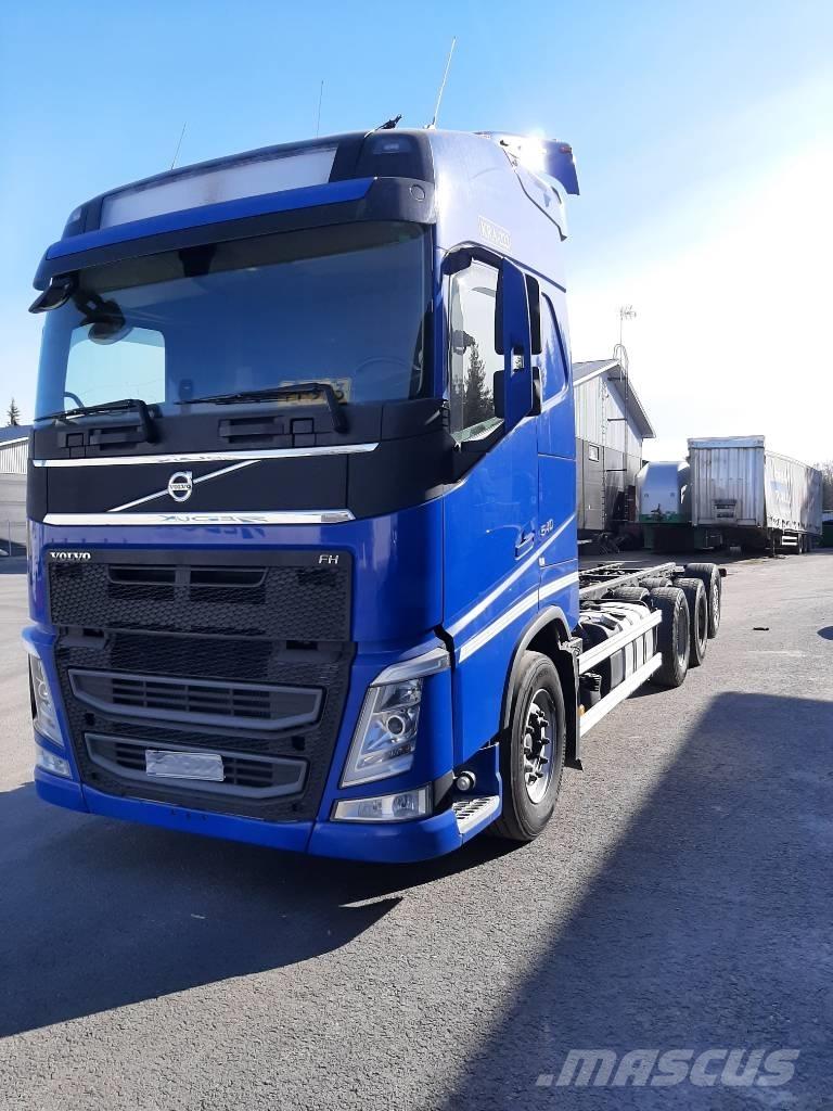 Volvo FH 13 Camiões de chassis e cabine