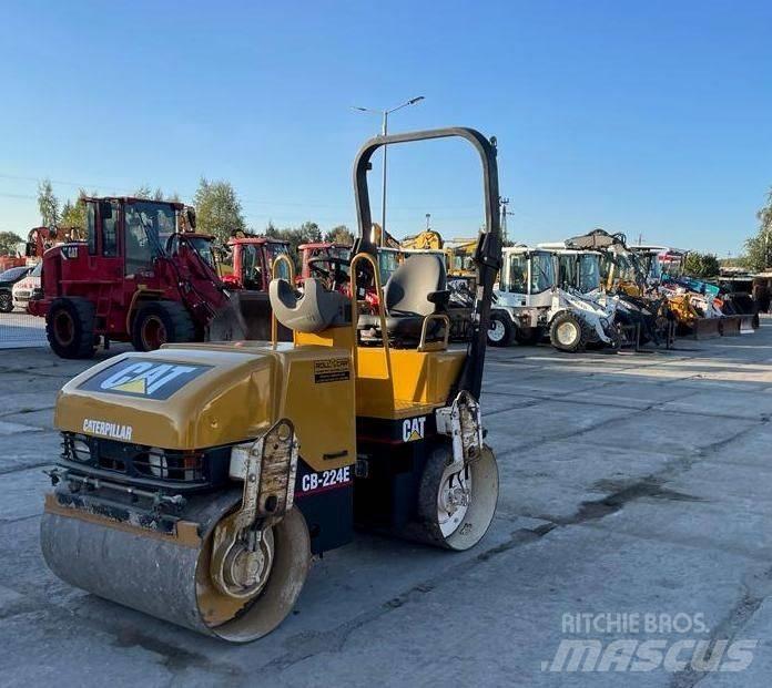CAT CB 224 E Cilindros Compactadores tandem