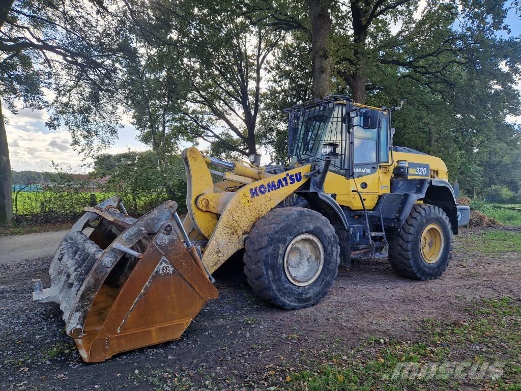 Komatsu WA 320-8 Carregadeiras de rodas