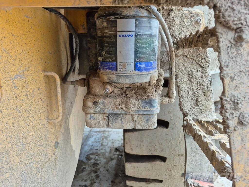 Volvo L 120 H Carregadeiras de rodas