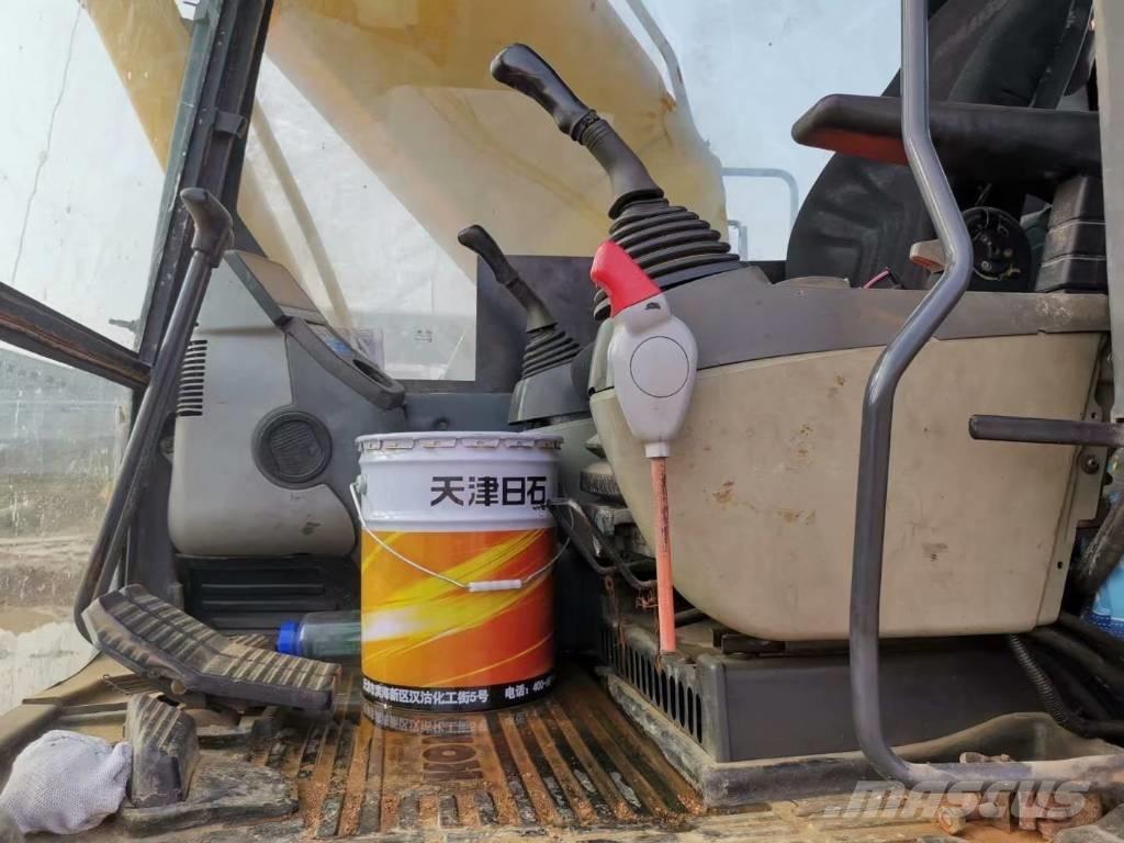 Komatsu PC 220-8 Escavadeiras de esteiras