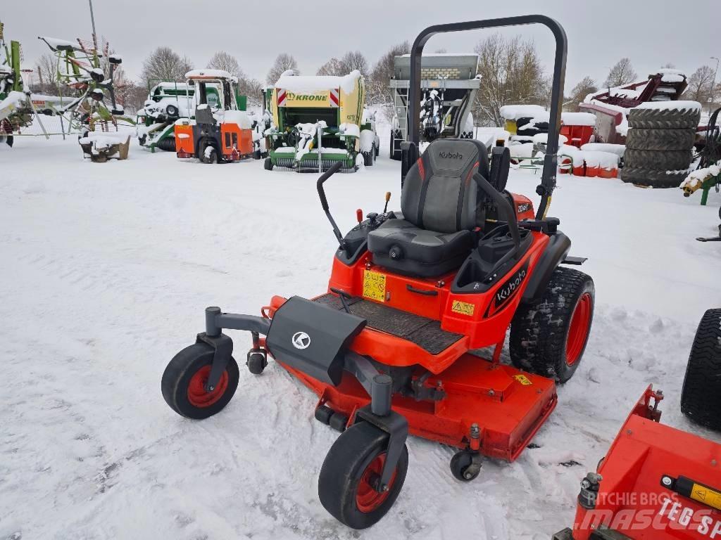 Kubota ZD 1211 Corta-Relvas Riders