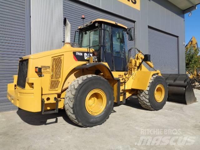 CAT IT62H Carregadeiras de rodas