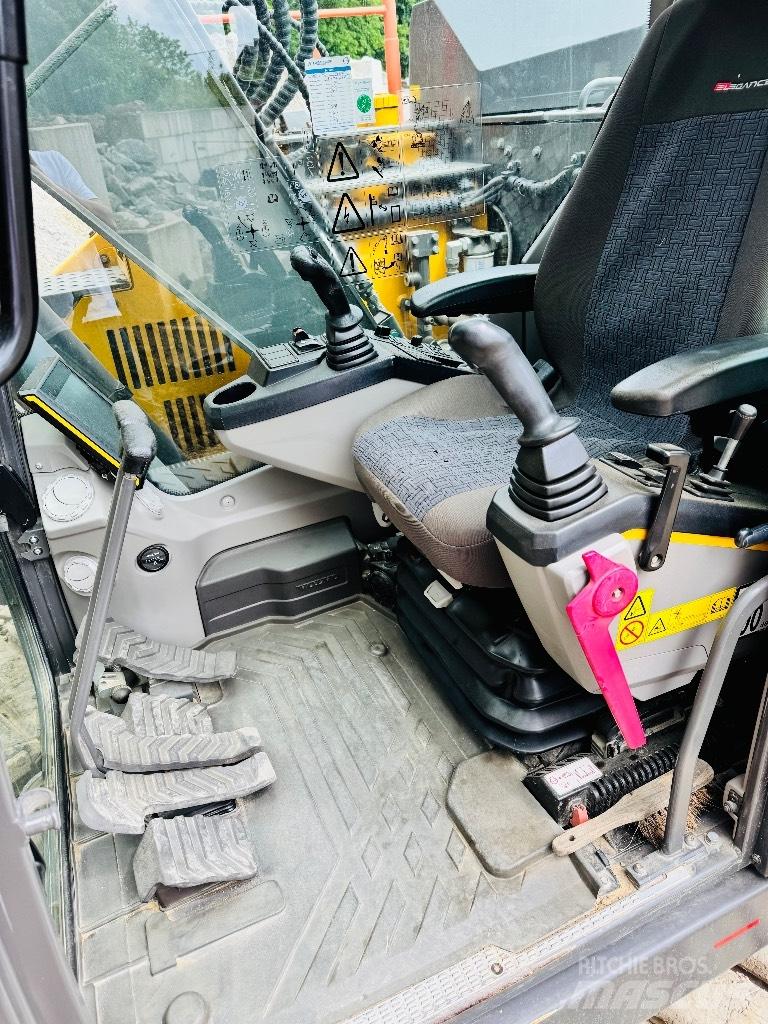 Volvo ECR 145 E Escavadeiras de esteiras
