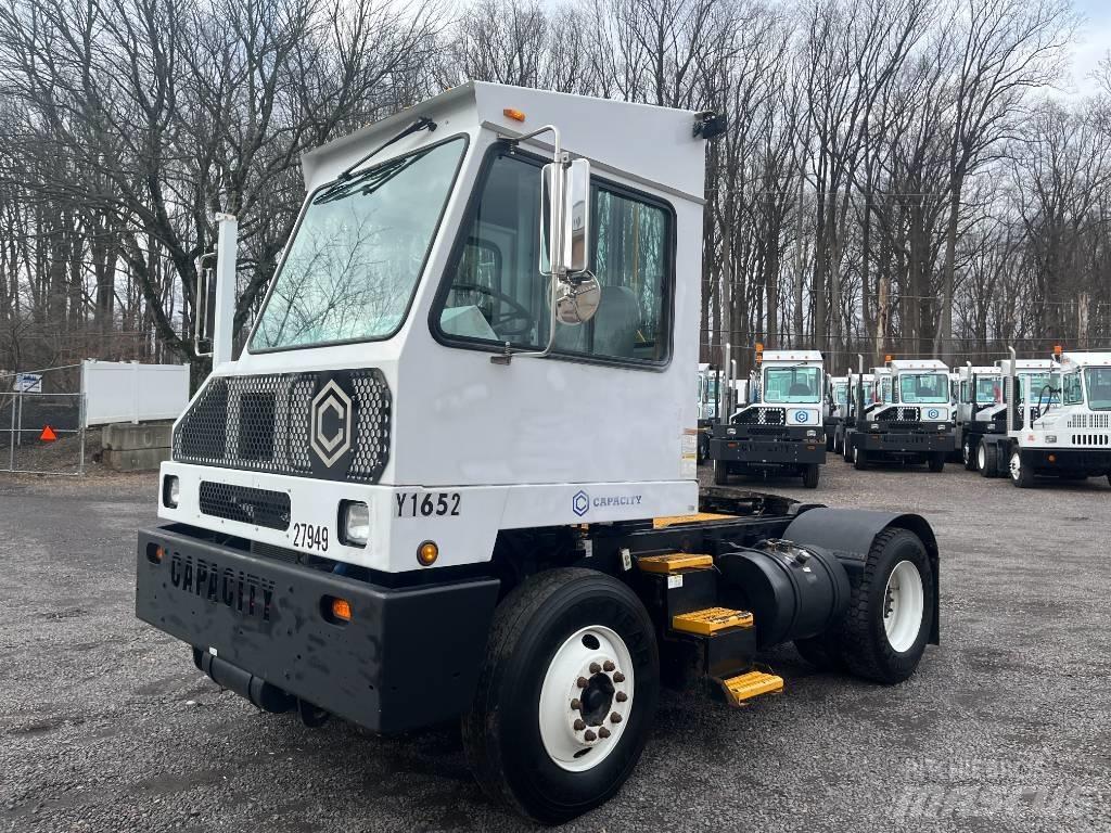 Capacity TJ5000 Tractores terminais