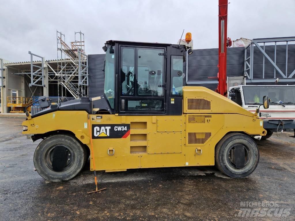 CAT CW34 Cilindros Compactadores de pneus
