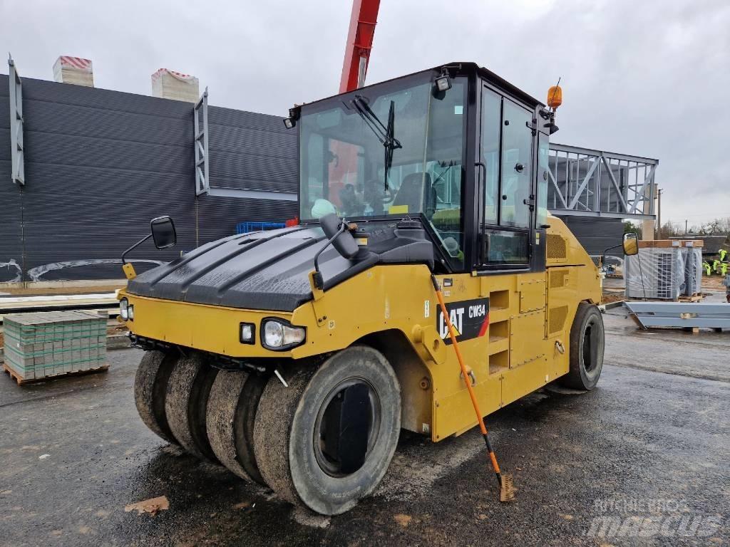 CAT CW34 Cilindros Compactadores de pneus
