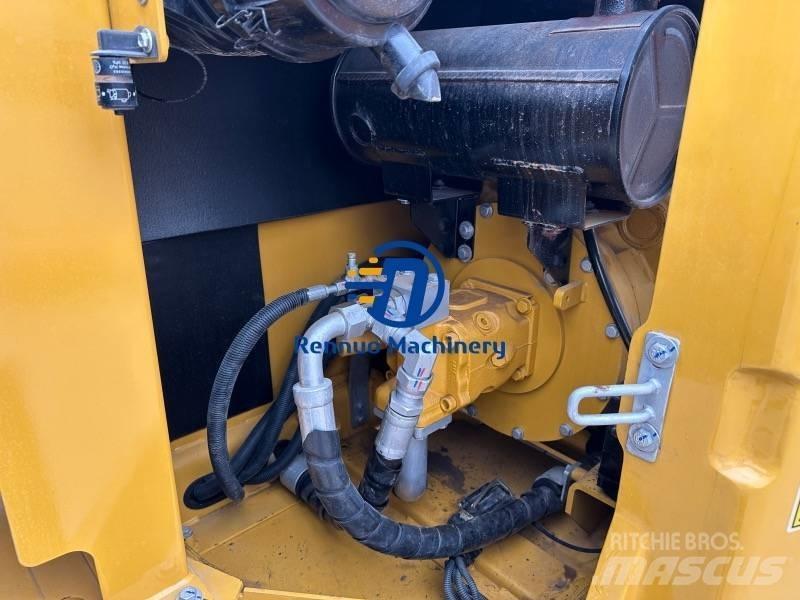 CAT 307E2 Miniescavadeiras
