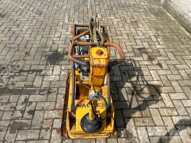 Wacker DPU 3345 H Vibradores