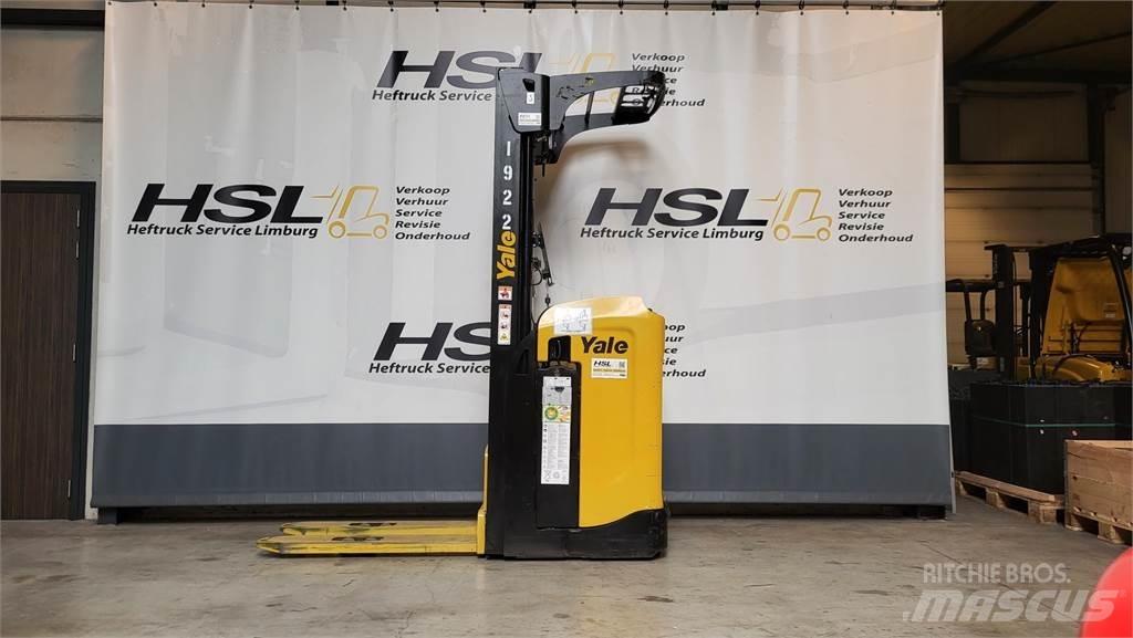 Yale MS16S 2020 Empilhador para operador externo