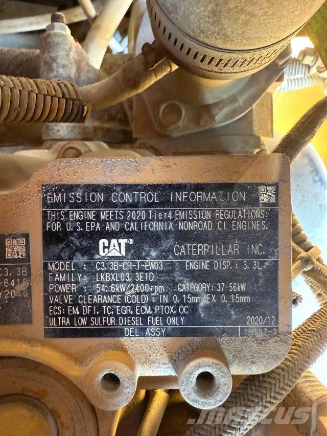 CAT 906M Carregadeiras de rodas