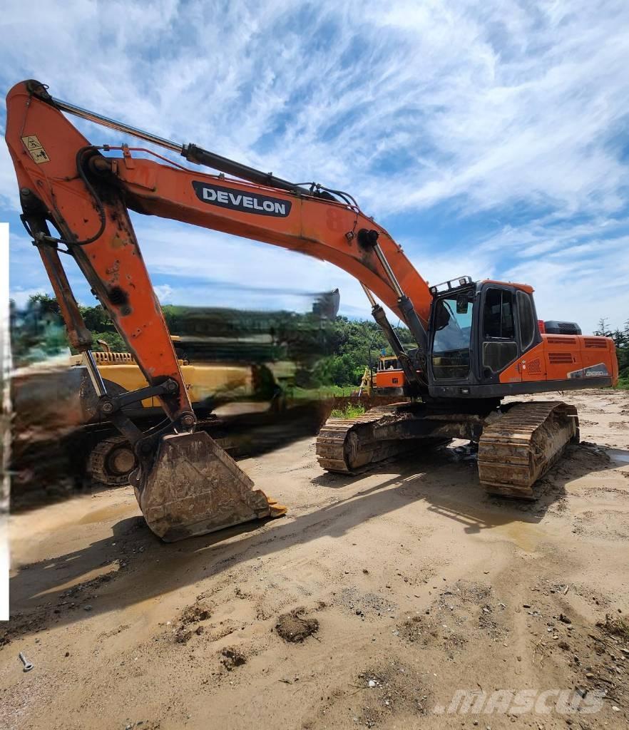 Doosan DX 380 LC-3 Escavadeiras de esteiras