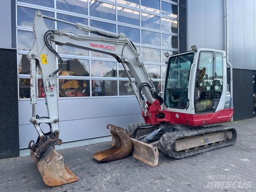 Takeuchi TB250 Miniescavadeiras