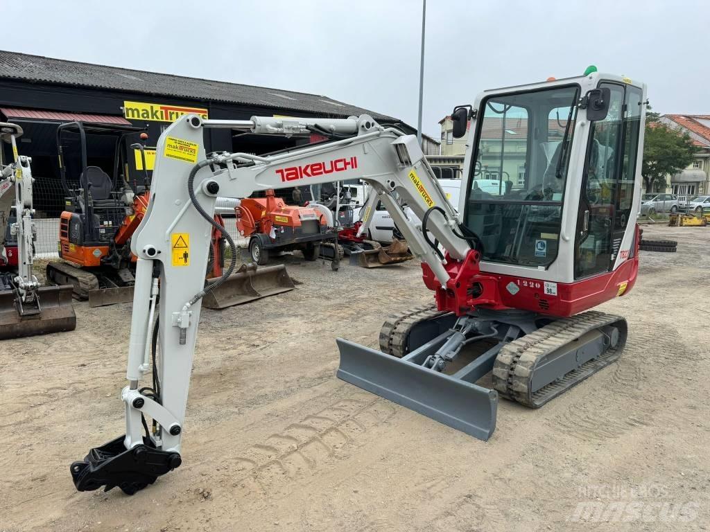 Takeuchi TB228 Miniescavadeiras