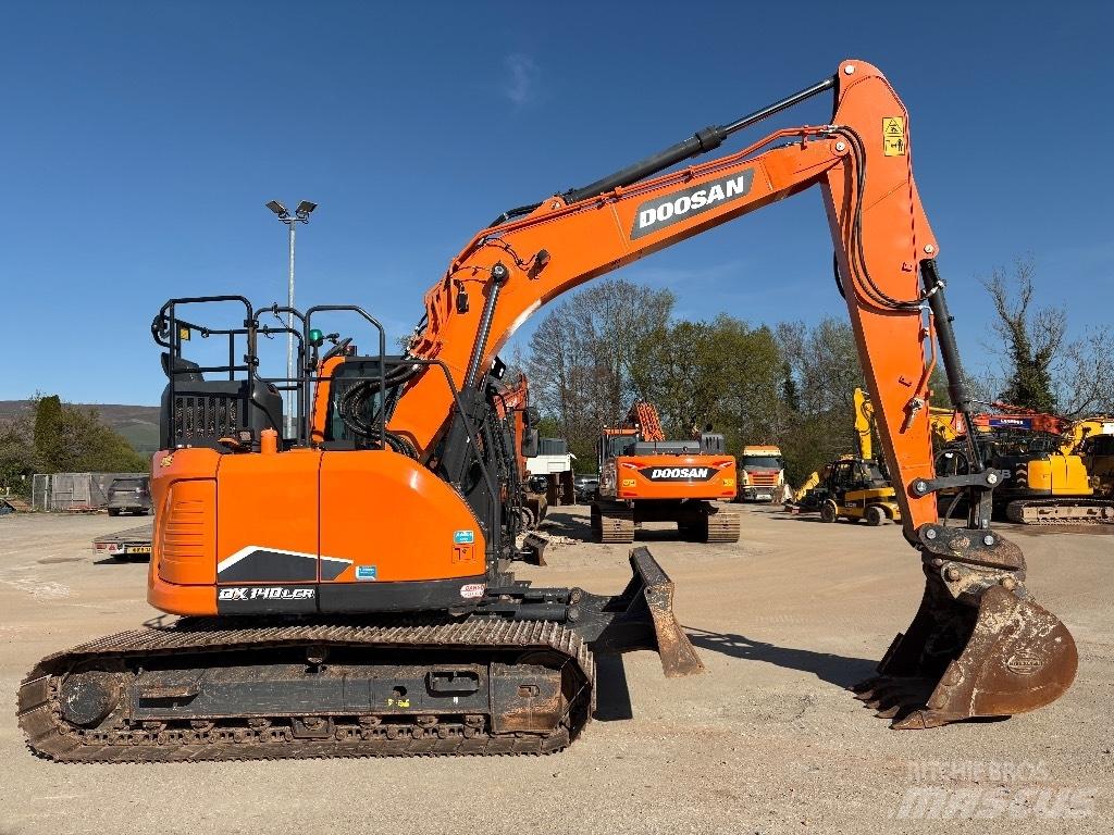 Doosan DX140LCR-7 Escavadeiras de esteiras