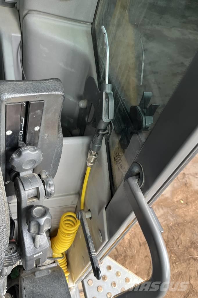 Volvo EC 300 EL Escavadeiras de esteiras