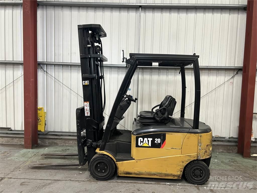 CAT EP20PN Empilhadores eléctricos