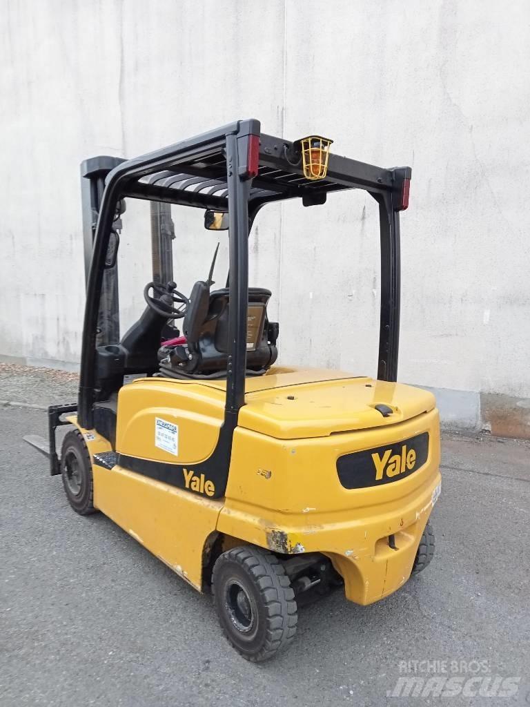 Yale ERP35 Empilhadores eléctricos