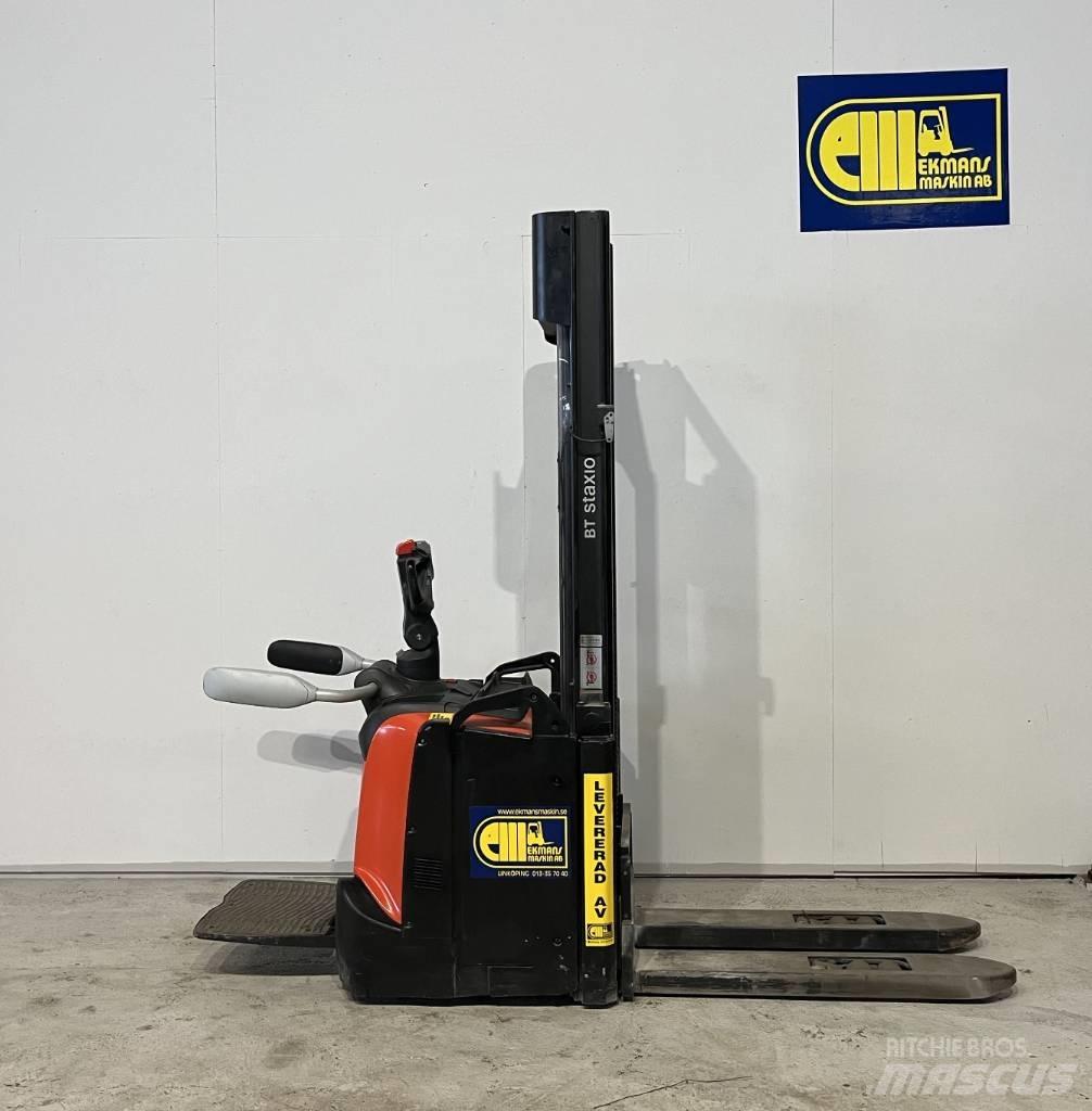 BT Truck SPE120L Empilhador para operador externo