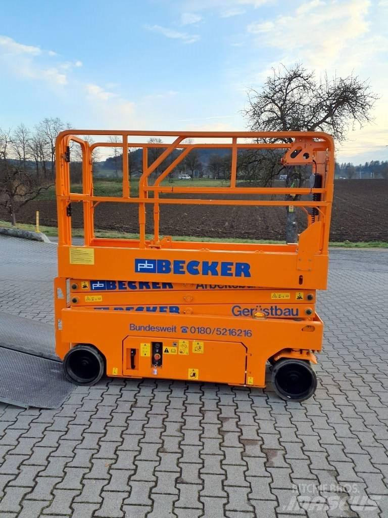 JCB S2032E (02304) Elevadores de tesoura